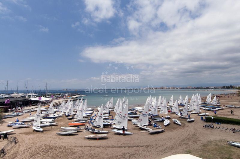 Foto ca0d850c-0eb4-4c90-bfa2-3b8232374e75. Apartament amb calefacció a Els Grecs-Mas Oliva Roses