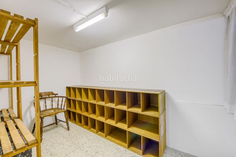 Foto 16edeec4-1fe4-47d3-83f5-2427533b1068. Local comercial a Eixample-Horta Capallera Figueres