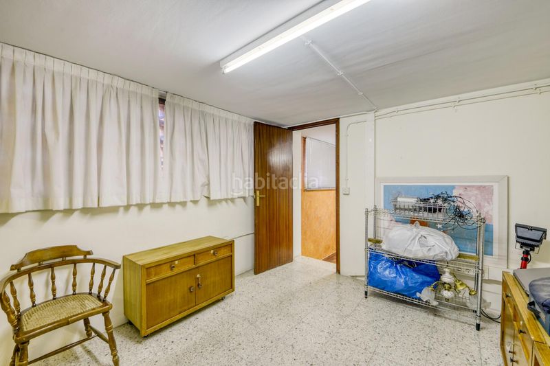 Foto 2296dd60-a601-4e37-8a31-de393693ac4b. Local comercial a Eixample-Horta Capallera Figueres