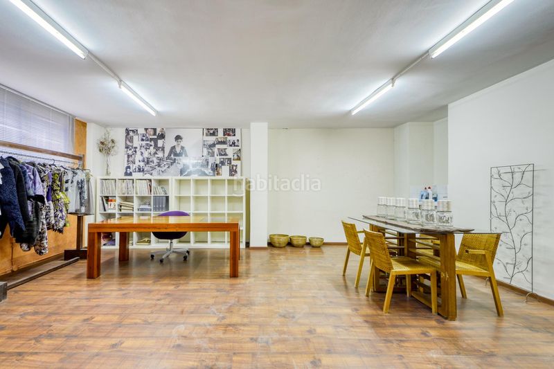 Foto 8667d415-a673-4e08-bdda-6ca77c7bcba2. Local comercial a Eixample-Horta Capallera Figueres