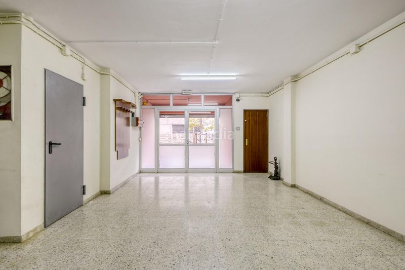 Foto 8b318144-a590-4f5a-91a5-b7015005f07c. Local comercial a Eixample-Horta Capallera Figueres