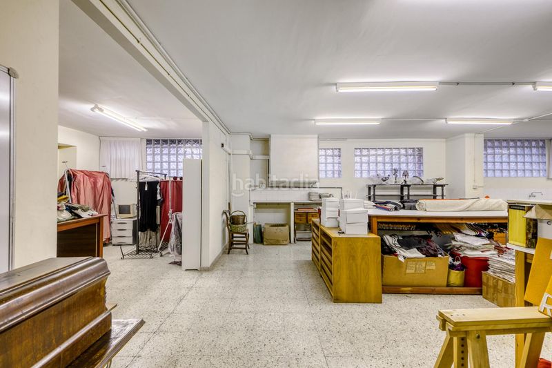 Foto da1569ba-1037-48d8-ab9f-45bd66396b7c. Local comercial a Eixample-Horta Capallera Figueres