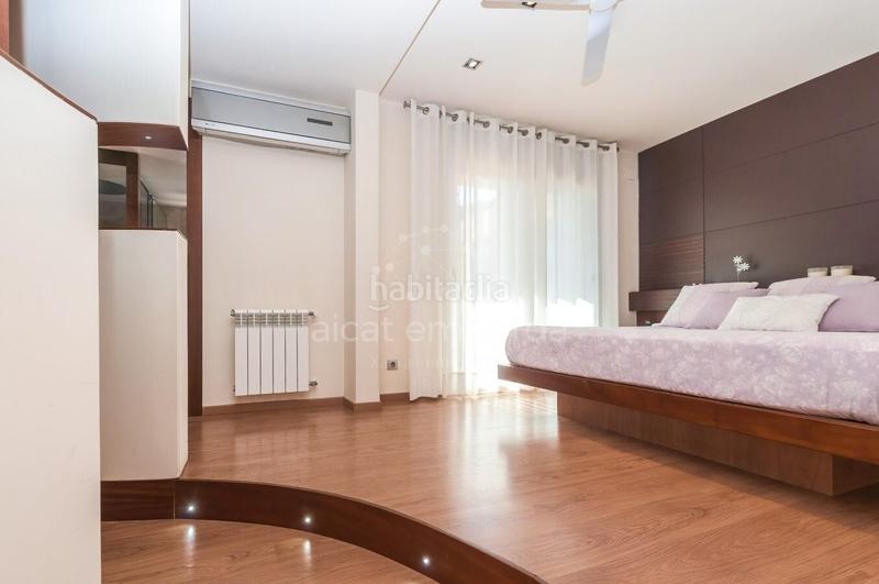 Foto d71c1df8-9897-4560-a47c-f9bc86f51634. House with parking pool in Centre Roses