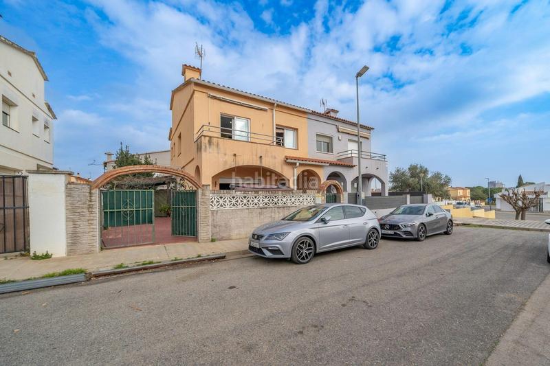 Foto e7f3c037-4da1-449f-a3f5-1e998509019c. Casa  , zona camp dels enginyers. alt emporda. en Vilafant
