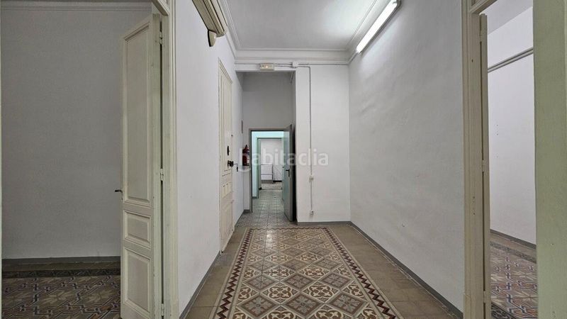 Foto 120f0fdd-486a-4a7d-93a8-6441b9dff4ad. Edificio in Creu de la Mà Figueres