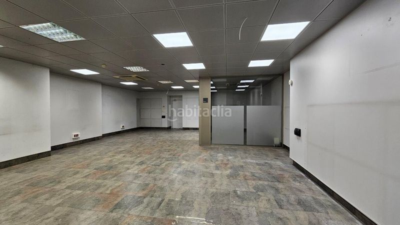 Foto 2f4a12ca-347b-4373-8011-6f2bb1ec3752. Edificio in Creu de la Mà Figueres