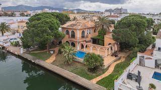 Casa a Requesens