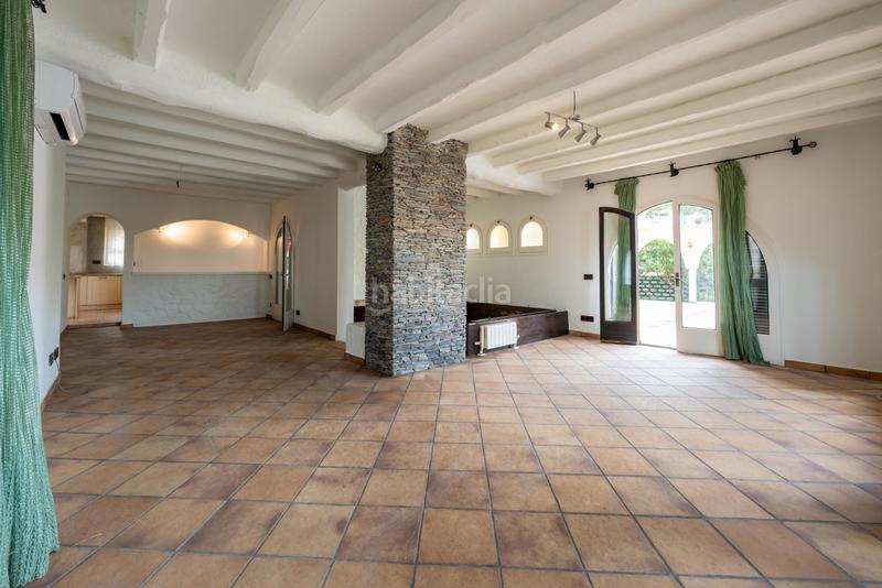 Foto c5ee8cd5-a82d-47dd-bc12-8718513787d3. Casa con riscaldamento piscina in Requesens Empuriabrava