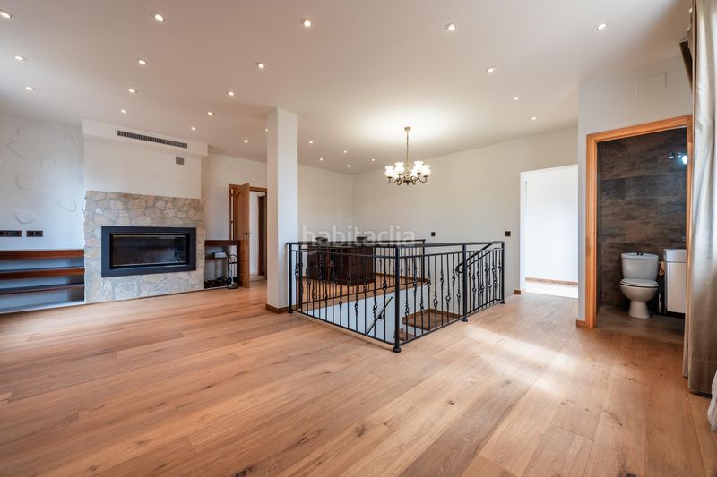 Foto fc6fa51b-dcca-4ffb-a5a3-d99350d8e340. Casa amb piscina a Requesens Empuriabrava