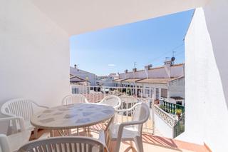 Casa adossada a Sant Maurici