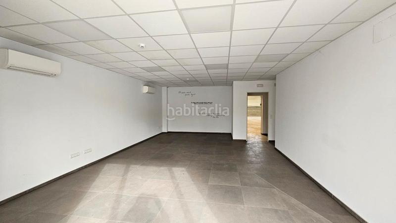 Foto 54ba7d9d-c59b-4be4-8159-893b9e0941a4. Nave industrial en Llers