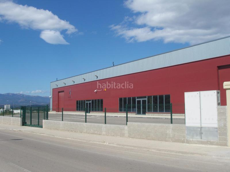 Foto 9ab2dde0-aff0-4105-a5b2-7c7524f8cf68. Nave industrial en Llers