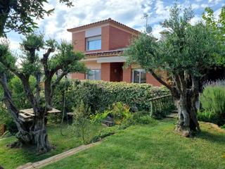 Casa a Bisbal d´Empordà (La). Espectacular casa en la bisbal dempordà, baix empordà.