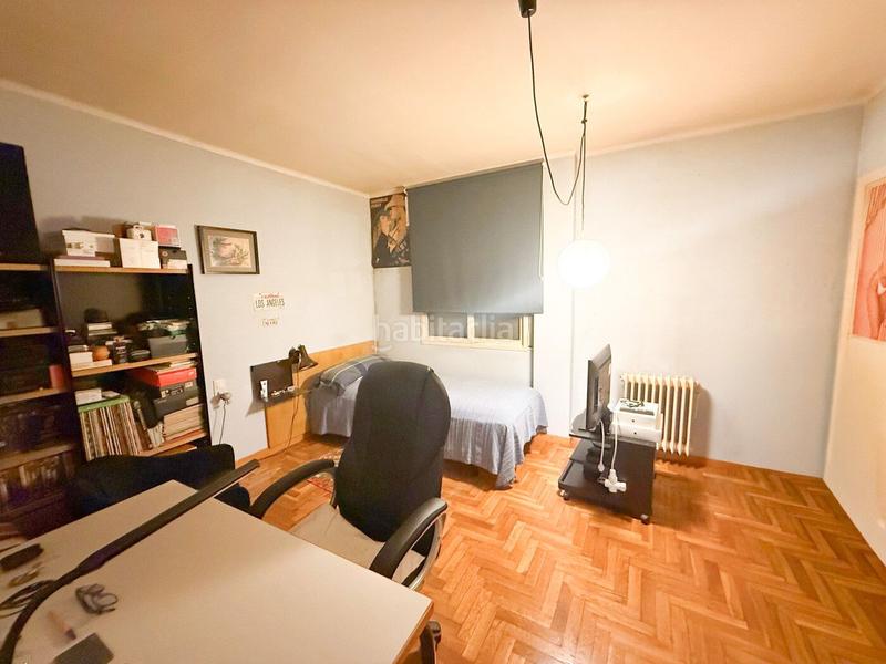 Foto 7c08b9ef-dade-4e7e-b941-a1024b45cf07. Etagenwohnung mit heizung parking in Centre Figueres