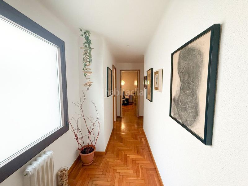 Foto a2efc86a-ce6b-42af-a117-eb379f1b1842. Etagenwohnung mit heizung parking in Centre Figueres