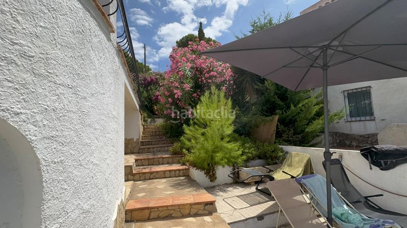 Foto 13d71c5c-f47c-45a1-81e6-f5ed2d21347e. Casa amb aparcament piscina a Port - La Clota - Puig Sec Escala (L´)