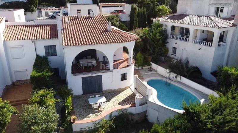 Foto c3853827-6361-487e-a1ff-b4cfaa63c140. Casa amb aparcament piscina a Port - La Clota - Puig Sec Escala (L´)