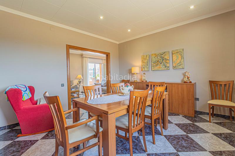 Foto 318fd70f-9e7f-4539-9693-34e62af81289. Duplex avec chauffage dans Eixample-Horta Capallera Figueres