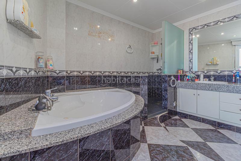 Foto da5d4ed9-4286-4bee-8f5e-8b526679eee4. Duplex avec chauffage dans Eixample-Horta Capallera Figueres