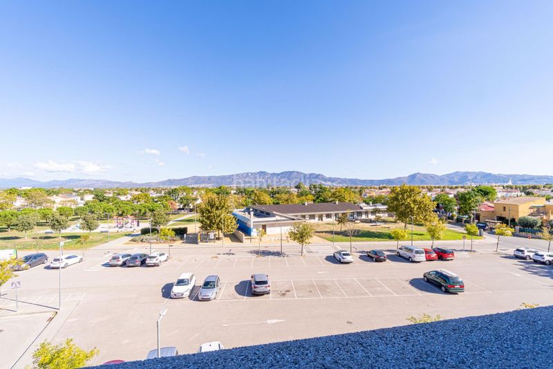 Foto aeb1c421-e250-4870-bc44-c0c087ec38d4. Dúplex amb calefacció aparcament a Alberes Empuriabrava