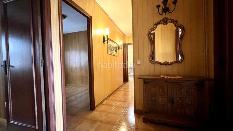 Foto 93c914df-a8a6-4f4a-8150-e0e8e7aa003b. Pis amb calefacció aparcament a Parc Bosc-Castell Figueres