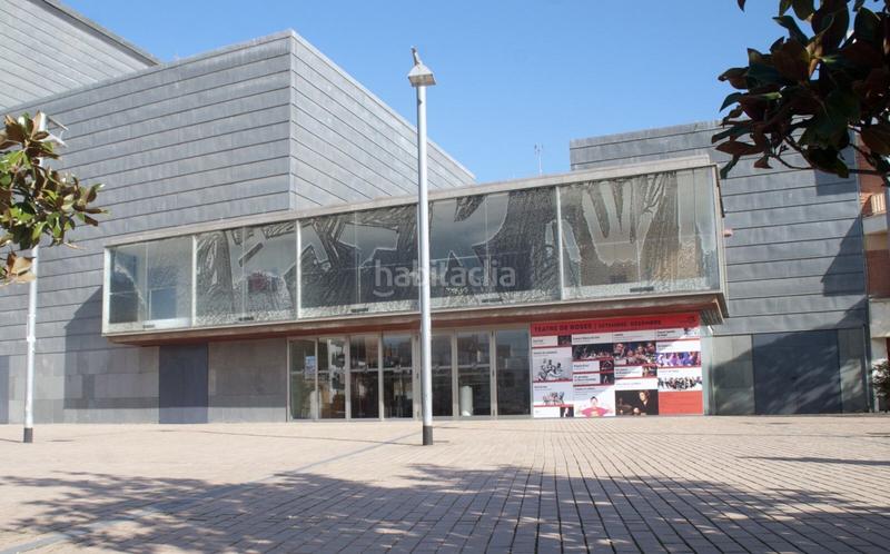 Foto c0df00c4-24e2-43a1-aa38-4d9ef86eda70. Piso en Centre Roses