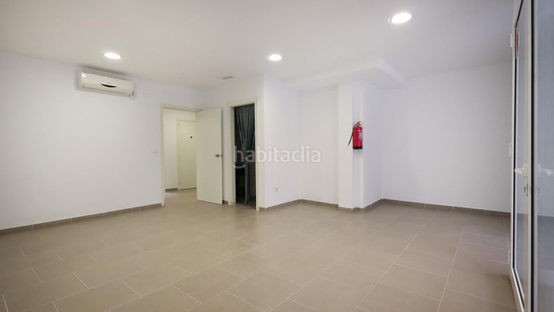 Foto 41cde834-6ee1-41fb-a293-3383920ec058. Local comercial a Centre Roses