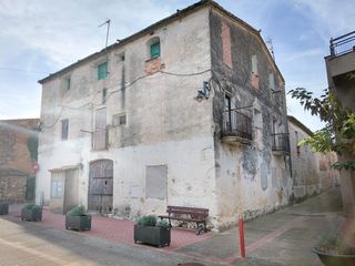 House in Santa Llogaia d´Àlguema. Tu proyecto ideal en el alt empordà casa para reformar con gran