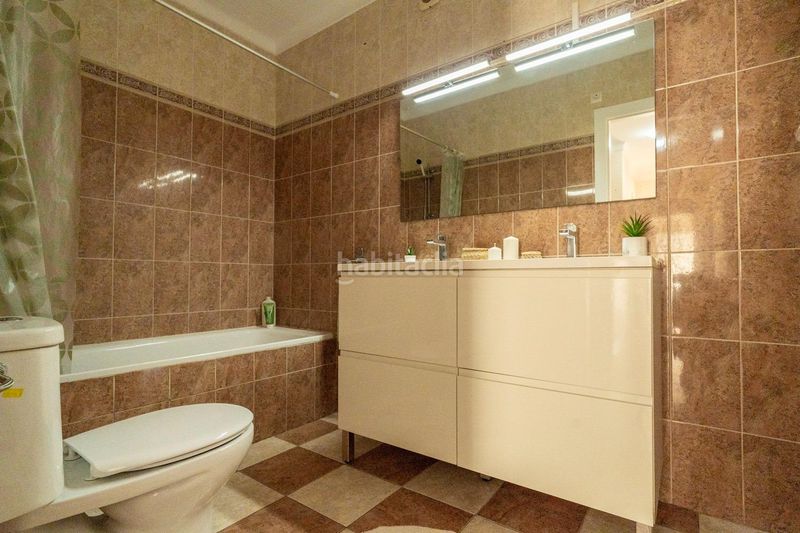 Foto 6e569263-c923-4ce9-ba73-f792a3fc1253. Casa amb calefacció aparcament piscina a Port - La Clota - Puig Sec Escala (L´)