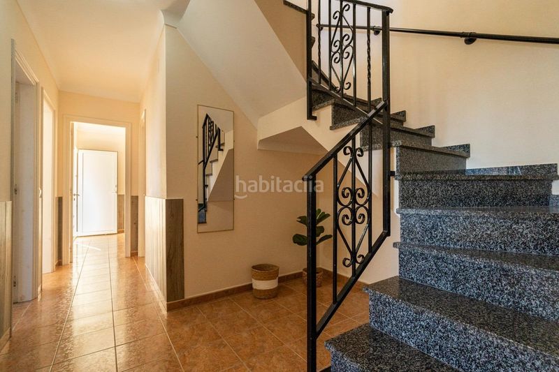 Foto f0c3cd38-6550-4898-b716-a1f6858b3085. Casa amb calefacció aparcament piscina a Port - La Clota - Puig Sec Escala (L´)