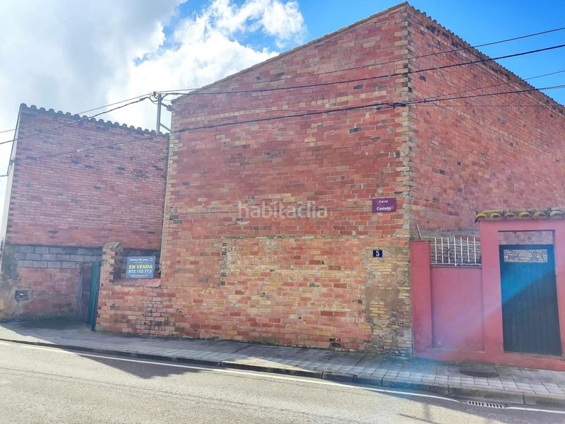 Foto d1135335-dc54-46e7-9bc1-9e43bb321f22. Terreny residencial a Peralada