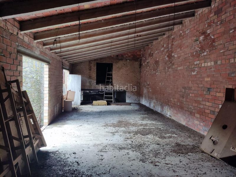 Foto e08b598b-5d36-45ac-829a-c903c9aa5ad6. Terreny residencial a Peralada