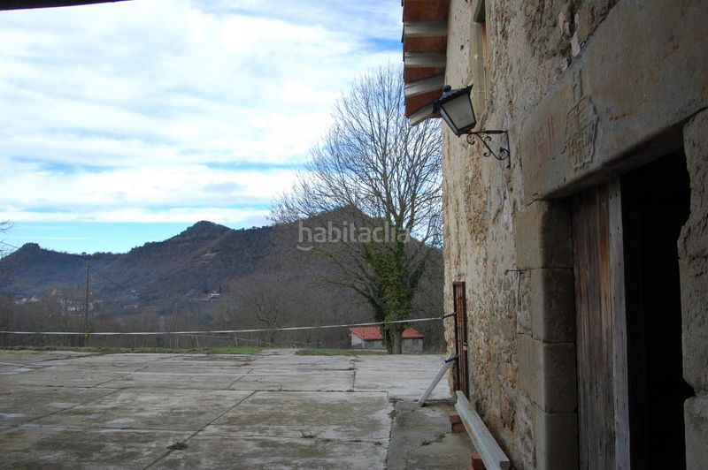 Foto 385b1e92-2f68-4ace-aba4-33f5cf5b9c89. Masia a Vidrà