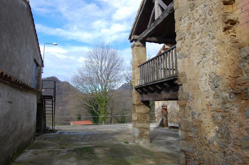 Foto cf95cc8b-d64e-4363-8066-22d9b32a05a3. Masia a Vidrà