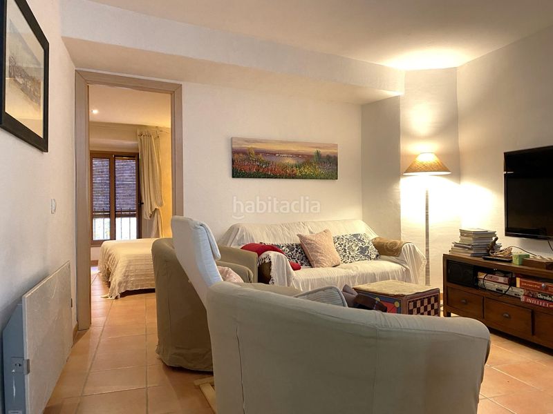 Foto e4fc9276-73c2-4be1-afa5-0d7598bbc36a. Casa adossada a Armentera (L´)