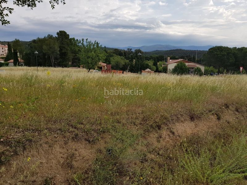 Foto b2c6f17c-77b3-4cc9-8d2c-a46d4b188511. Terreny residencial a Darnius