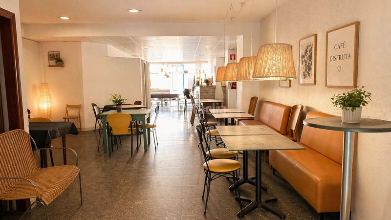 Foto ad47c79b-ab36-49d1-8eab-241a1a745027. Local comercial a Centre Figueres