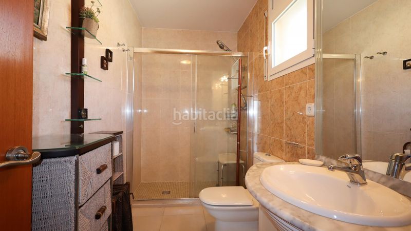 Foto bdc2b53b-87b1-4613-a1c7-19b8a5f9e980. Casa amb calefacció aparcament a Cau del Llop - Super Fener - Fener Llançà