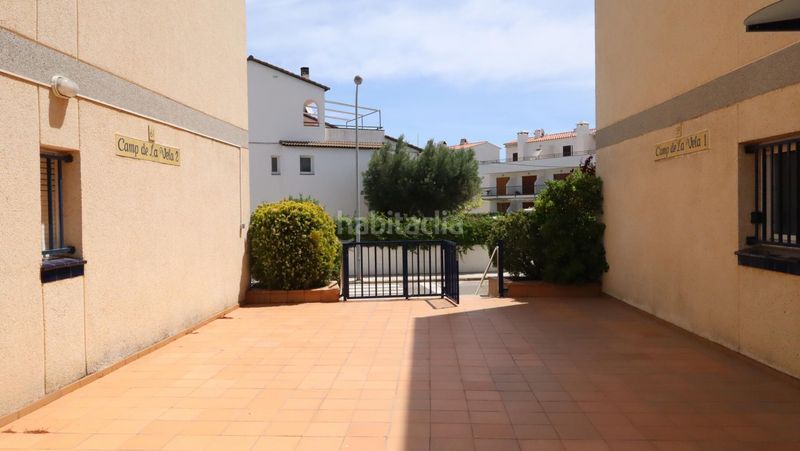 Foto 43337d61-9c4f-4d49-bba7-34e363013c09. Apartament amb aparcament a El Port Llançà