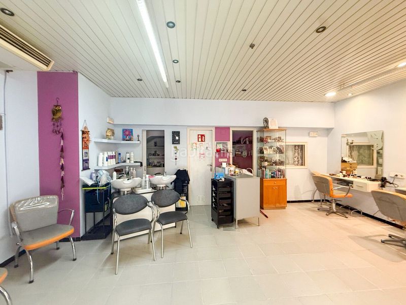 Foto bc04c32a-d263-4116-a4ee-18b8595e0c8a. Local comercial a Carretera de Roses-Fossos Figueres