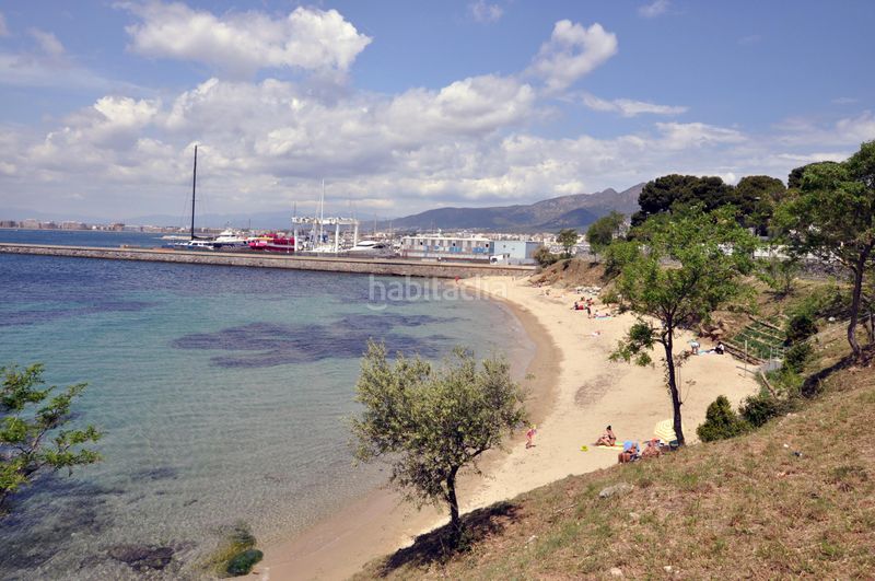 Foto 4240dbfd-7489-4624-a49d-5e01b6b90c67. Pis a Puig Rom-Canyelles-Almadrava Roses