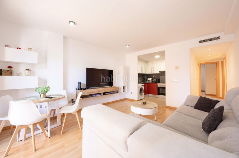 Foto 51f39e56-e2a8-410a-bd9e-9c9e4a8f54e0. Etagenwohnung mit heizung parking in Eixample-Horta Capallera Figueres