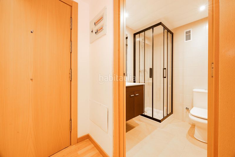 Foto 9050b104-792e-42a7-861d-b7a41457b4b8. Etagenwohnung mit heizung parking in Eixample-Horta Capallera Figueres