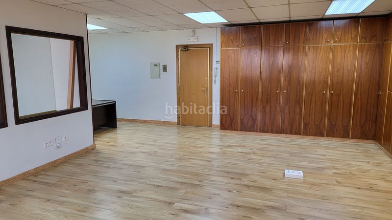 Foto 540a0c0f-20e5-4fa9-a1a9-1e5f8aba61b0. Rent office space in Centro Valladolid