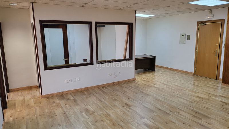 Foto 870e79b1-7f69-423f-a195-285319700450. Rent office space in Centro Valladolid