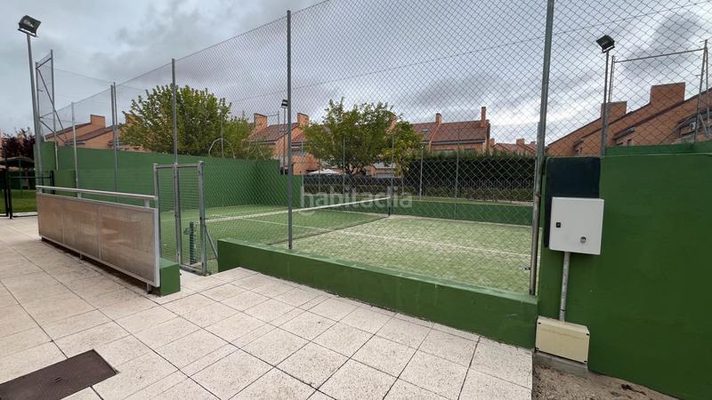 Foto f7cd3d65-66a9-43eb-a2d5-3eb1197708f8. Chalet en Aldeamayor de San Martín