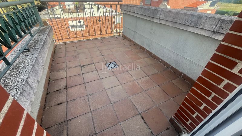 Foto 799aa004-ac52-488a-9423-1836683dc810. Casa aparellada amb calefacció aparcament a Mojados
