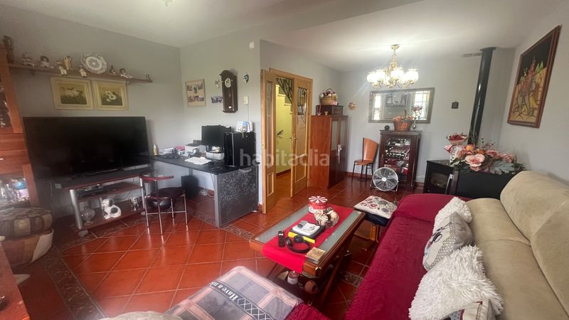 Foto 89ce26b5-2f62-47fe-8f44-ac73aed8947e. Casa aparellada amb calefacció aparcament a Mojados