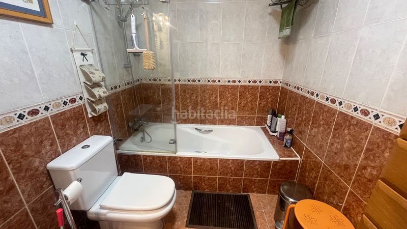 Foto 8eed3ba8-1e24-4818-a976-b943ae7ceff2. Casa aparellada amb calefacció aparcament a Mojados