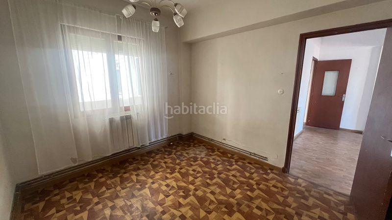 Foto 0c71bdb9-ab77-4fde-aea9-9f1a9ab5046d. Piso en Centro Valladolid